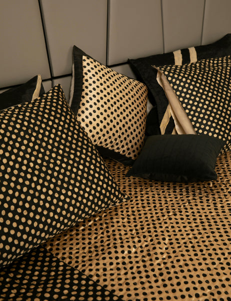 Cream + Black Dots